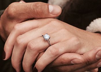 North Bay jewelry Peoples Jewellers North Bay