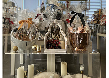 Vaughan gift shop Peter and Paul's Gifts