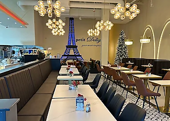 Petit Delights - Ajax, ON Café - Restaurant Interior Image