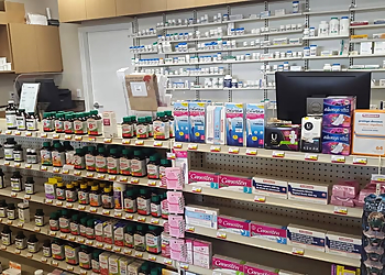Pharmasave Willowbrook - Langley, BC Pharmacies - Medicine Store Image