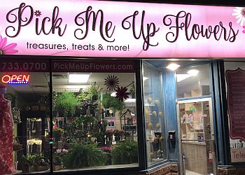 Barrie florist Pick Me Up Flowers image 1