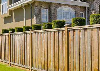 Milton fencing contractor Picket Fence Co.
