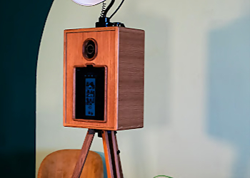 Langley photo booth company PictureAve. Photobooth