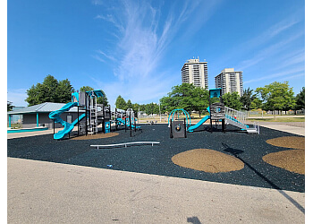 Hamilton public park Pier 4 Park