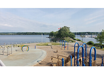 Hamilton public park Pier 4 Park