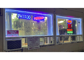 Saint John Salons de tatouage Pin Studio Inc.