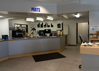 Thunder Bay car dealership Pinewood Ford Limited