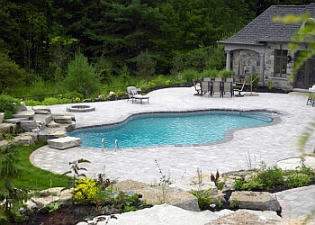 Hamilton Service De Piscine Pioneer Family Pools