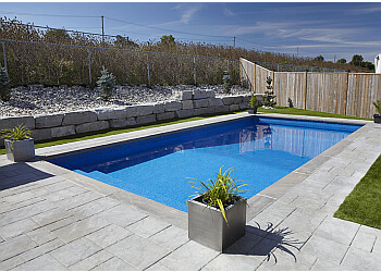 Vaughan pool service Pioneer Family Pools