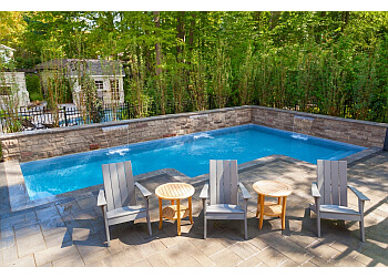 Newmarket pool service Pioneer Family Pools & Spas