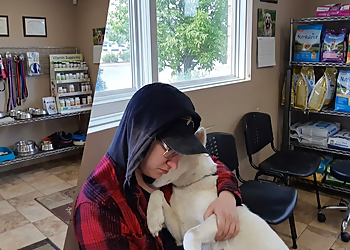 Piper Creek Veterinary Clinic - Red Deer, AB Veterinary Clinics - Medical Procedure Image