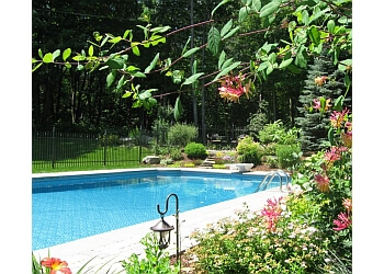 Sherbrooke pool service Piscine VIP image 1