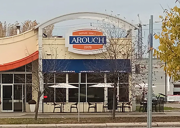 Pizza Arménienne Arouch - Laval, QC Pizza Places - Restaurant Exterior Image