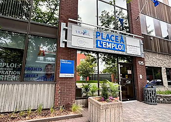 Place à l'emploi - Longueuil, QC Agences De Recrutement - Building Exterior Image