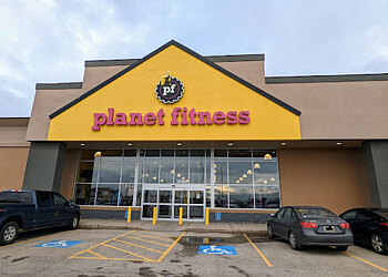 Grande Prairie gym Planet Fitness Grande Prairie image 1