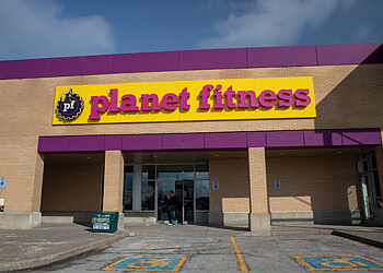 Sarnia gym Planet Fitness Sarnia  image 1