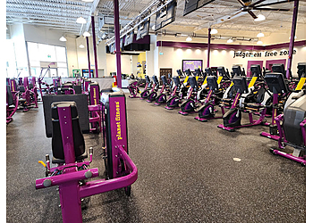 Saskatoon Gymnases Planet Fitness Saskatoon