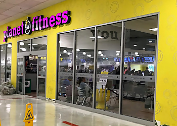 Toronto Gymnases Planet Fitness Toronto