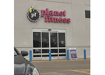 Vaughan gym Planet Fitness Vaughan 