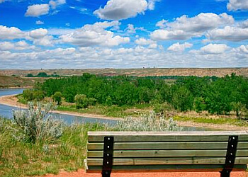 Medicine Hat hiking trail Police Point Park
