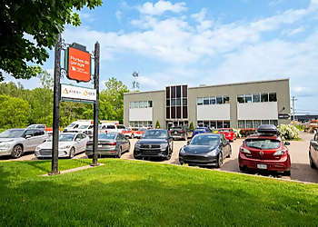 Portes Gignac - Quebec, QC Garage Door Repair - Business Exterior Image