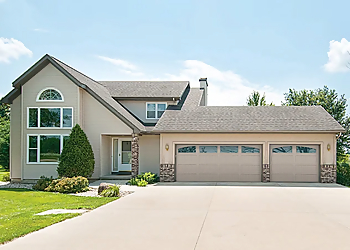 Portes de garage Drakkar Sherbrooke - Sherbrooke, QC Garage Door Repair