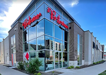Portovino Laval - Laval, QC French Restaurants - Restaurant Exterior Image