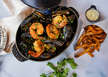 Portovino Laval - Laval, QC French Restaurants - French Cuisine Image