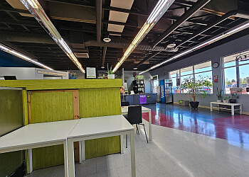 Medicine Hat dry cleaner Posh Wash