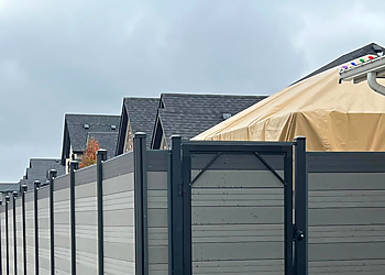 Niagara Falls fencing contractor Post Busters INC