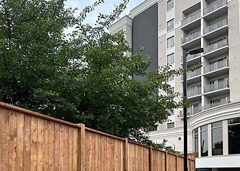 Niagara Falls fencing contractor Post Busters INC