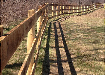 Welland fencing contractor Post Time Services