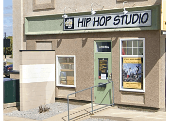 Red Deer dance school Pound It Hip Hop Studio