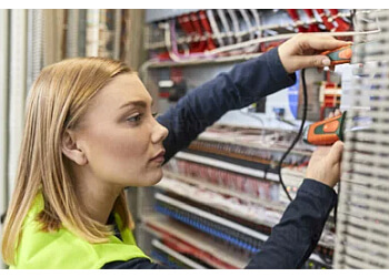 Windsor electrician Power Traxx Electric