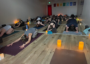 Guelph Cours de yoga  Power Yoga Canada Guelph