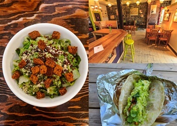 St Johns Restaurants Végétariens Poyo & The Sprout Take Out