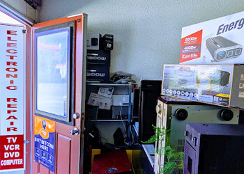 Port Coquitlam cell phone repair Prairie 999 Electronics