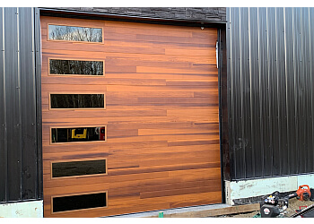 Grande Prairie Réparations De Portes De Garage Prairie Doors Ltd.