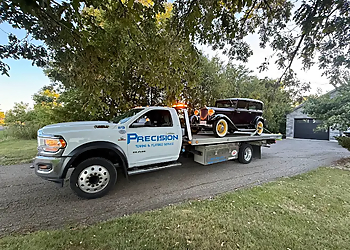 Hamilton towing service Precision Towing