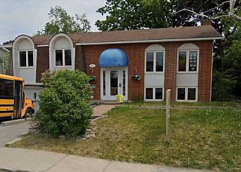 Gatineau preschool Prématernelle La Petite School Mon Quartier image 1