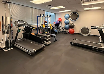 Pulak (paul) Parikh, PT, PhD, DPT, FCAMPT, FAAOMPT, OCS - SPECTRUM PHYSIOTHERAPY - Newmarket, ON Physical Therapists - Clinic Interior Image