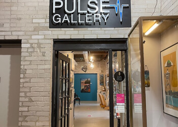 Winnipeg art gallery Pulse Gallery image 1