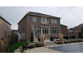 Milton window cleaner Pure Valley