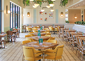 Pür & Simple - Brampton, ON Breakfast Restaurants - Restaurant Interior Image