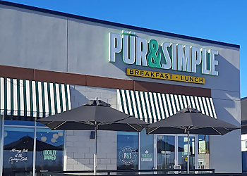 Hamilton Restaurant Servant le Petit-Déjeuner Pür & Simple