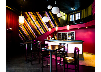 Regina Night Clubs Q Nightclub And Lounge