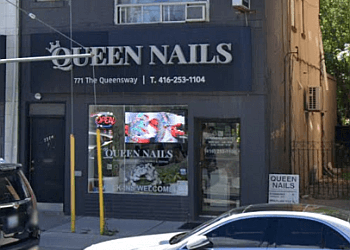 Toronto nail salon Queen Nails