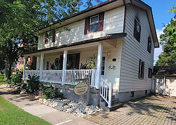 Queensway Landing Bed & Breakfast Mississauga bed and breakfast Queensway Landing Bed & Breakfast