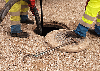 R H Contracting Ltd. Sault Ste Marie septic tank service R H Contracting Ltd.