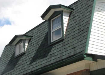 Medicine Hat roofing contractor Ram Exteriors Inc.